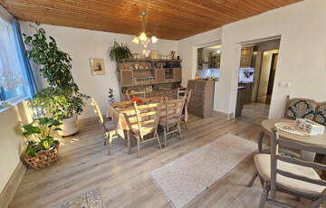 Eladó családi ház