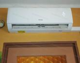 Törökszentmiklós központi részén eladó kertes családi ház!