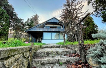 Eladó családi ház