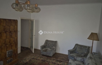 Eladó lakás