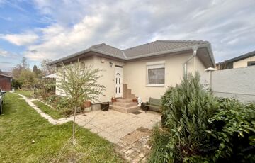 Eladó családi ház