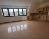 Eladó lakás Veszprém 119 000 000 Ft