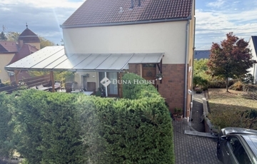 Eladó családi ház