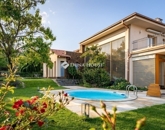 Eladó családi ház Pécs 460 000 000 Ft