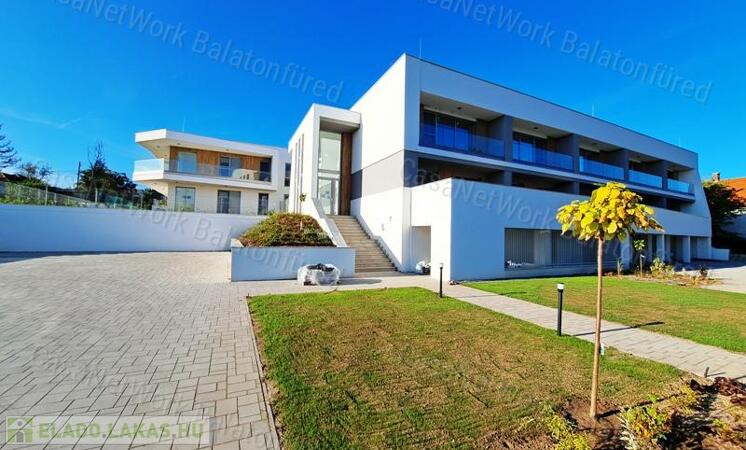 Központ közeli újépítésű - eladó LAKÁSOK ALSÓÖRSÖN                                 