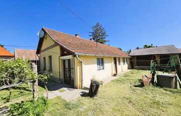 Eladó családi ház