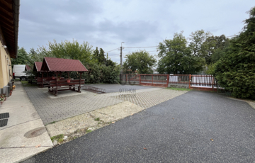 Eladó iroda/üzlethelyiség