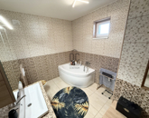 Eladó családi ház Debrecen 154 900 000 Ft