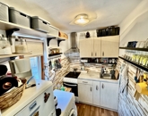 Eladó családi ház Pócsmegyer 47 900 000 Ft