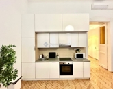 Eladó lakás Budapest VI. ker 150 000 000 Ft