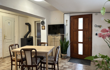 Eladó családi ház