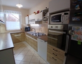 Eladó családi ház Zánka 234 000 000 Ft