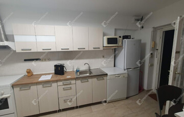 Kiadó családi ház