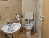 Eladó iroda/üzlethelyiség Pécs 59 990 000 Ft