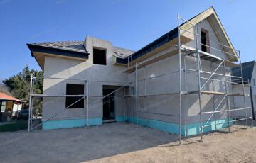 Eladó családi ház