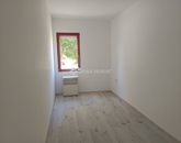 Eladó családi ház Újszász 23 000 000 Ft