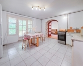 Eladó családi ház Velence 89 000 000 Ft