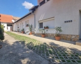 Eladó családi ház Pécs 269 000 000 Ft