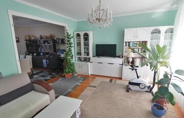 Eladó családi ház