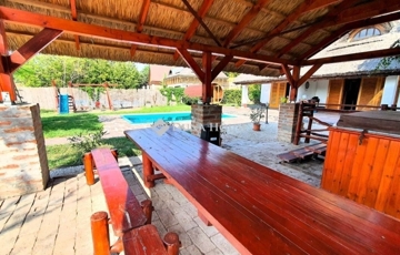 Eladó üdülő/nyaraló