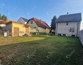 Eladó családi ház Komárom 62 900 000 Ft