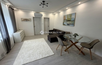 Eladó lakás