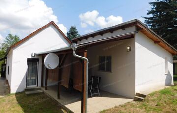 Eladó családi ház