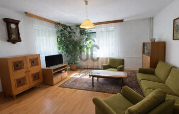 Eladó családi ház