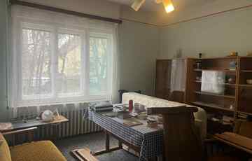 Eladó családi ház