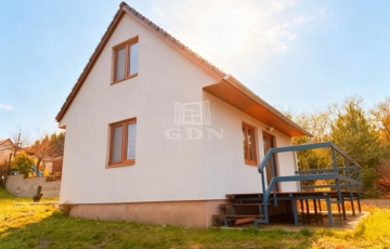 Eladó családi ház