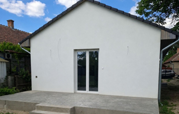 Eladó családi ház