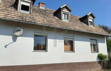 Eladó családi ház