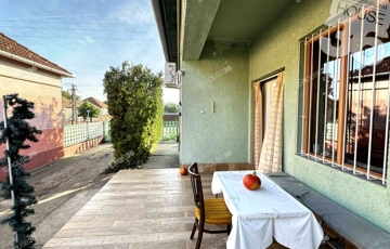 Eladó családi ház