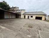 27465
