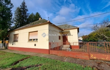 Eladó családi ház