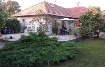 Eladó családi ház