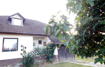 Eladó családi ház