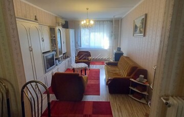 Eladó lakás