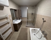 Eladó családi ház Pécsvárad 139 990 000 Ft