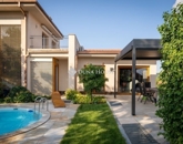 Eladó családi ház Pécs 460 000 000 Ft