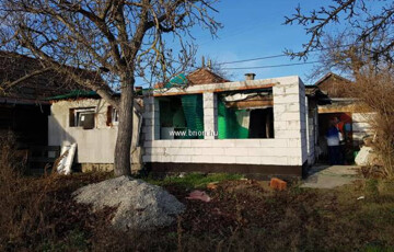 Eladó családi ház