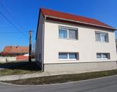 Eladó családi ház Jászfényszaru 63 000 000 Ft