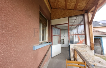 Eladó családi ház