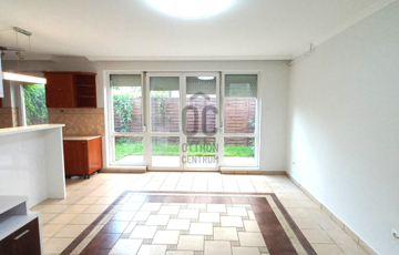 Kiadó családi ház