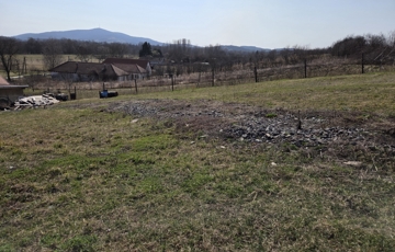 Eladó telek/földterület