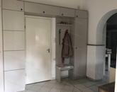 Eladó üzlethelyiség raktárral/műhellyel