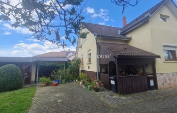 Eladó családi ház