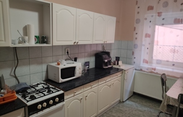 Eladó iroda/üzlethelyiség