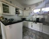 Elegáns, prémium családi ház gyönyörű kerttel, extrákkal, Kerepesen