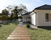 Eladó családi ház Ceglédbercel 99 990 000 Ft